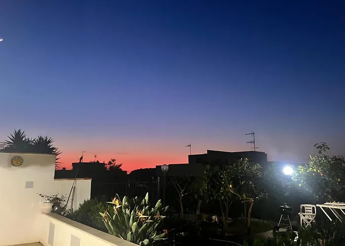 La Casa Dei Ciocio Чефалу